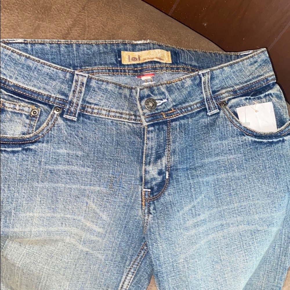 Denim Capris - Picture 2 of 5